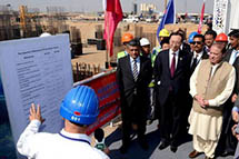 פ�ͻ�˹̹��ʹ��������ͬ������л����Ӳ��а;����������¿���