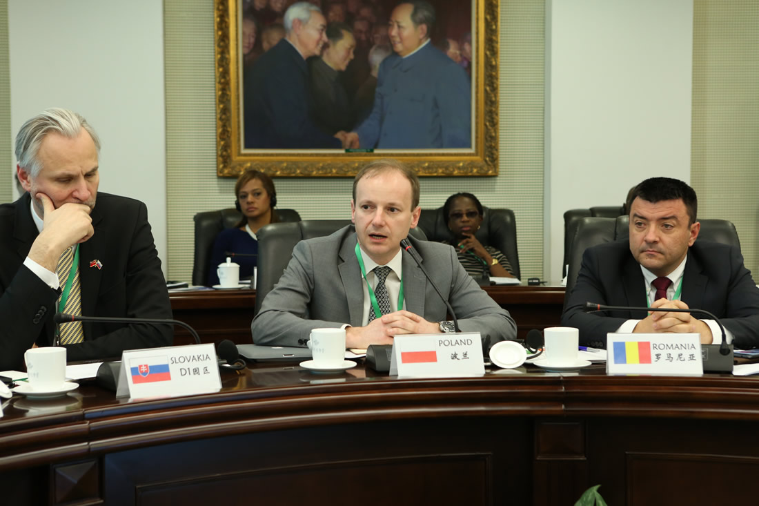 ����פ��ʹ�ݾ��ò��� ������